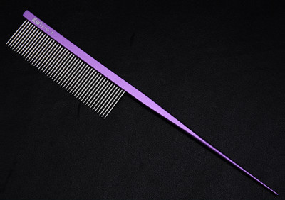 Kamm koera kammimiseks - kaks mudelit