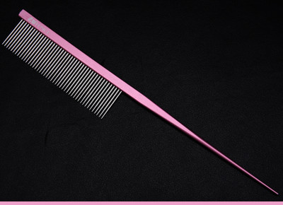 Kamm koera kammimiseks - kaks mudelit