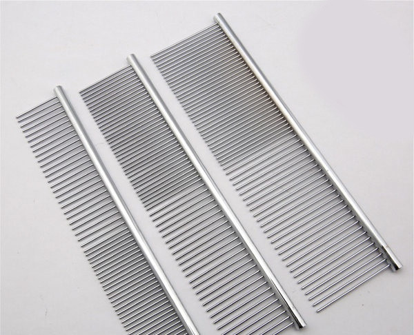 Metalni češalj za kućne ljubimce u tri modela