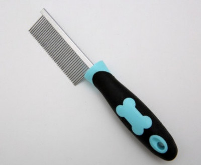 Pieptene cu două fețe în două modele pentru animale de companie