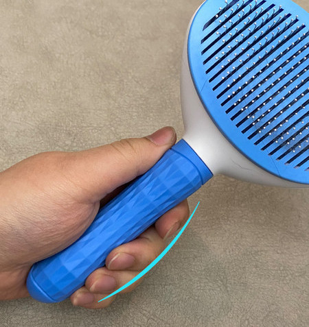 Lemmikloomade karvade eemaldamise pintsel