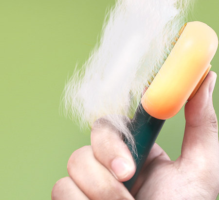 Pieptene din plastic pentru caini pentru indepartarea parului