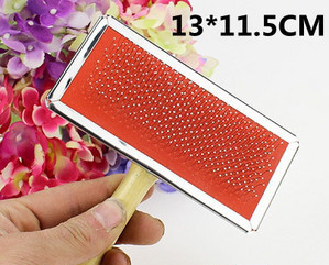 Pieptene pentru câini - mai multe modele