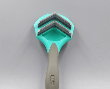 Pieptene din plastic pe două rânduri pentru animale de companie