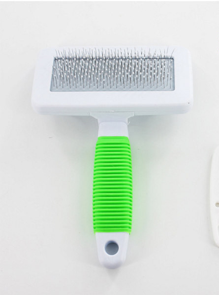 Pieptene pentru caini in doua culori