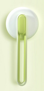 Βούρτσα σκύλου σε στρογγυλό σχήμα και πλαστική λαβή