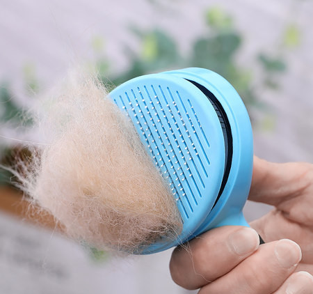 Puhastushari surnud juuste eemaldamiseks