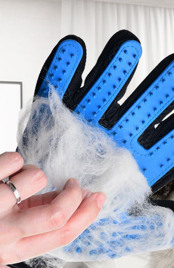 Mănușă de cauciuc pentru câini pentru curățarea părului