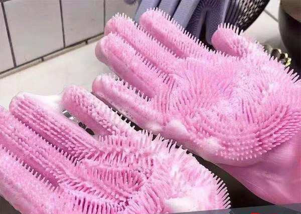 Kummikindad kammimiseks ja vannitamiseks