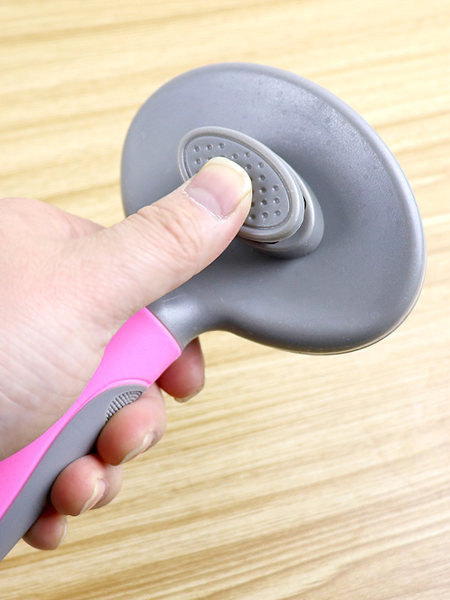 Silikoonhari koera kammimiseks