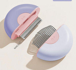 Kompaktiškos šukos šunims – skirtingų spalvų