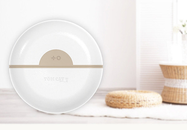 Kompaktiškos šukos šunims – skirtingų spalvų