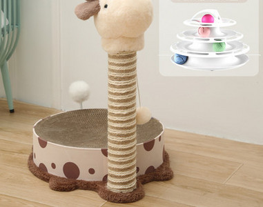 Cățărator pentru pisici cu o zgârietură din hârtie ondulată și o minge