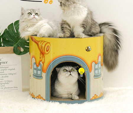 Grebalica za mačke od valovitog papira s prostorom za spavanje