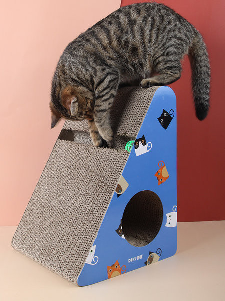 Scartator ondulat pentru pisici - mai multe modele