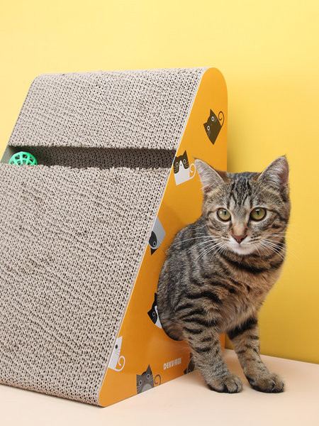 Scartator ondulat pentru pisici - mai multe modele