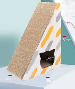 Trīsstūrveida kaķu skrāpis - vairāki modeļi