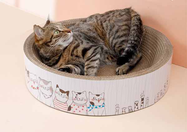 Hullámpapírból és ágyból készült kerek karcoló macskáknak - 2 az 1-ben