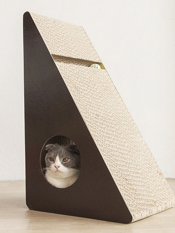 Σπίτι γάτας για ξύσιμο σε διαφορετικά μοντέλα