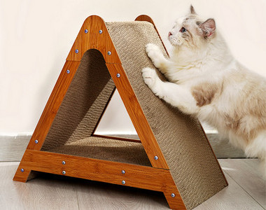 Koka skrāpis kaķiem dažādos modeļos