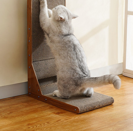 Koka skrāpis kaķiem dažādos modeļos