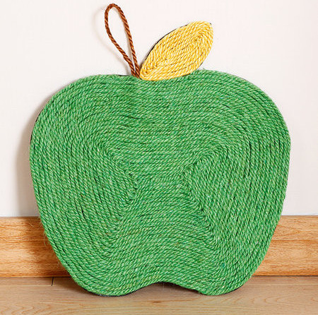 Scarlet pentru pisici Sesal in diferite forme