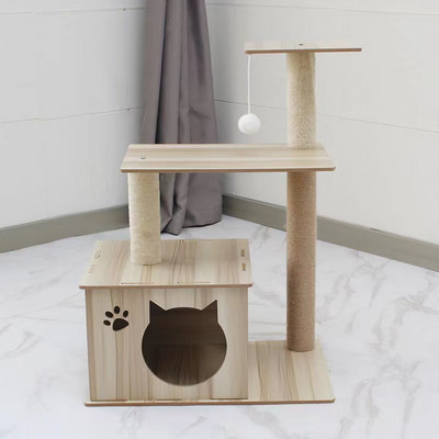 Puidust ronija voodiga