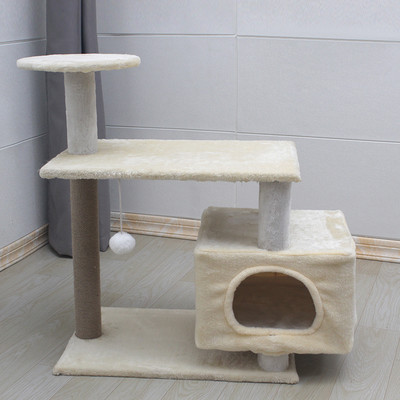 Γάτα αναρριχώμενο δέντρο σε διαφορετικά μοντέλα