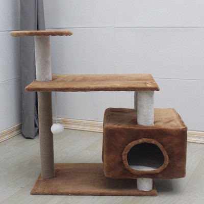 Γάτα αναρριχώμενο δέντρο σε διαφορετικά μοντέλα