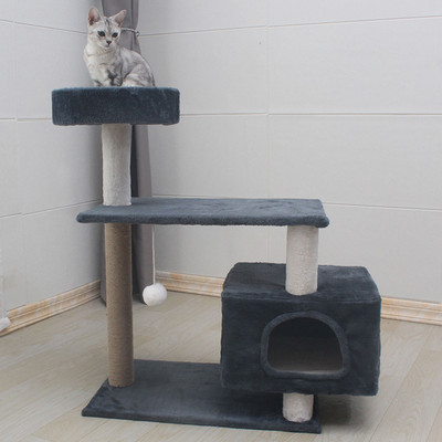 Γάτα αναρριχώμενο δέντρο σε διαφορετικά μοντέλα