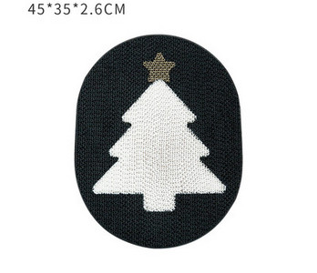 Ξύστρα γατών με το χριστουγεννιάτικο δέντρο