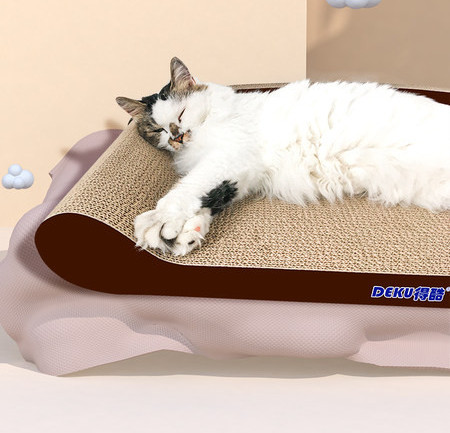 Krevet za grebanje od valovitog papira