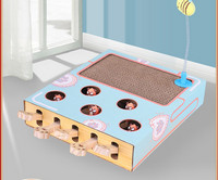 Ξύλινο παιχνίδι για γάτες με ξύστρα