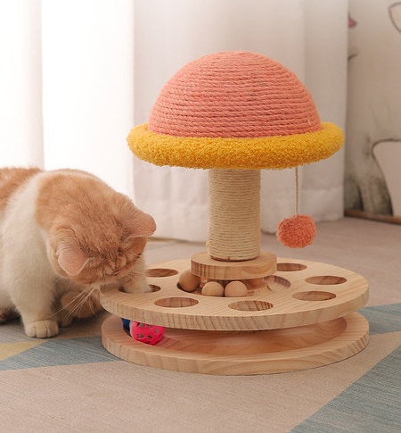 Kahes mudelis puidust kassikraabits