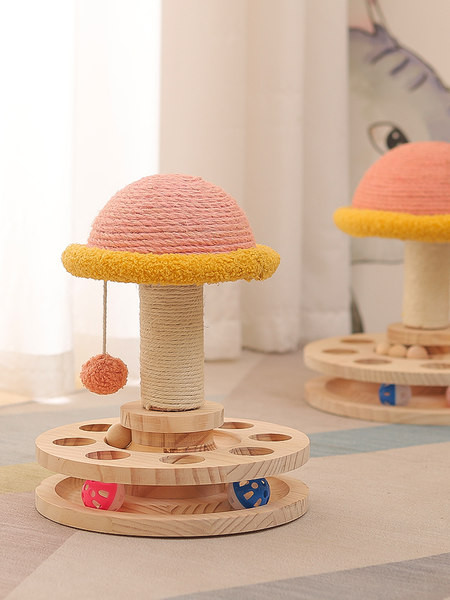 Kahes mudelis puidust kassikraabits