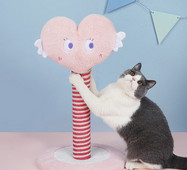 Coloana de zgarietura pentru pisici cu inima