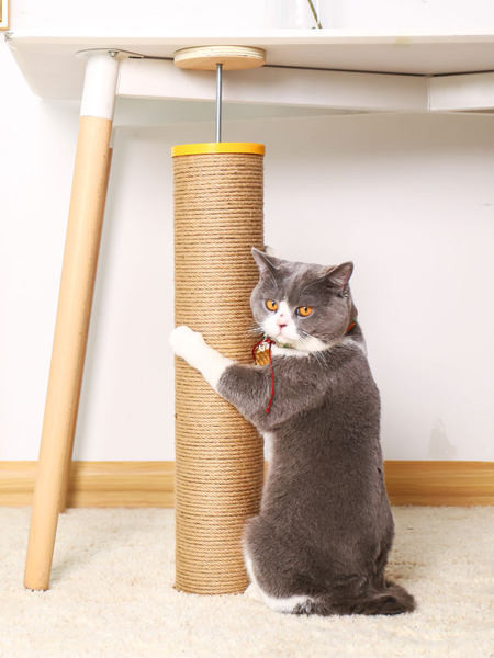 Mačji stup za penjanje i grebanje