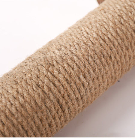 Drvena grebalica za mačke