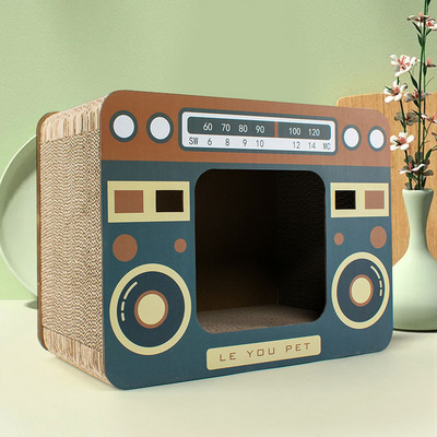 Kaķu skrāpis televizora formā