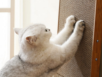 Κυματοειδές χαρτόνι για ξύσιμο γατών
