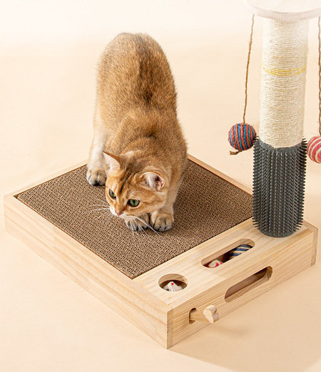 Mačka škrabalica s privjeskom - dvije boje