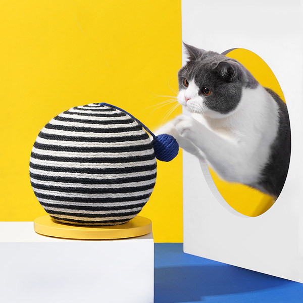 Sisali ja statiiviga ümmargune kraabits kassidele