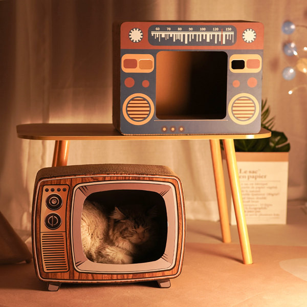 Scarlet pentru pisici - trei modele