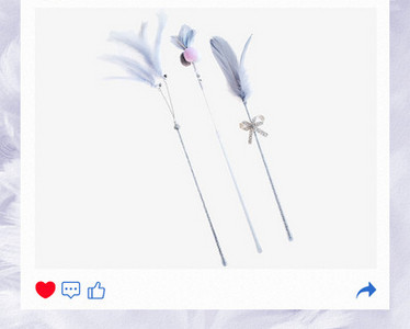 Kassi mängupulk sulgede ja metallist kaunistusega