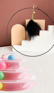 Mänguõng udusulgedega kassidele