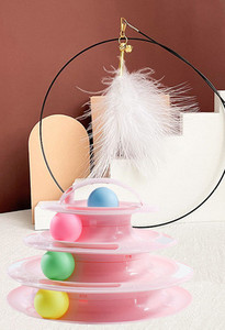 Mänguõng udusulgedega kassidele