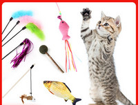Undiță jucărie pentru pisici mai multe modele cu pene