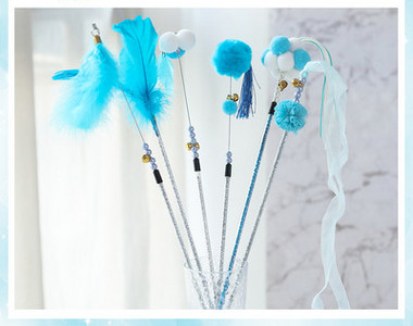 Διασκεδαστικό παιχνίδι γάτας με φτερά - ένα σετ τριών ή περισσότερων τεμαχίων