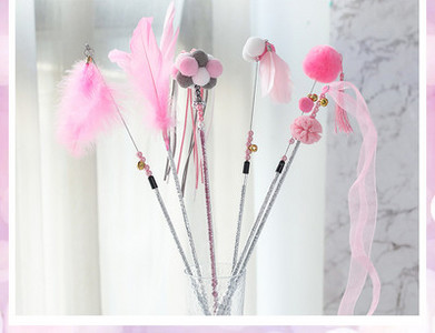 Διασκεδαστικό παιχνίδι γάτας με φτερά - ένα σετ τριών ή περισσότερων τεμαχίων