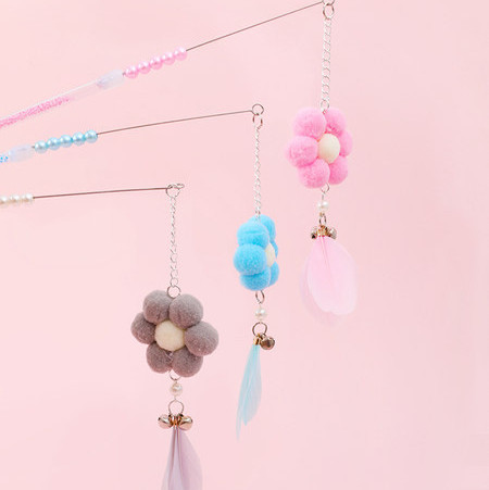 Undiță jucărie cu pandantiv pentru pisici